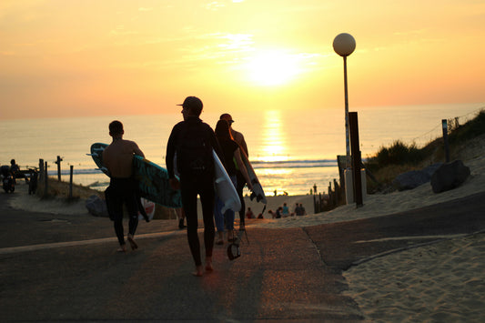 Plage Centrale Hossegor hors saison, sable et dunes désertes