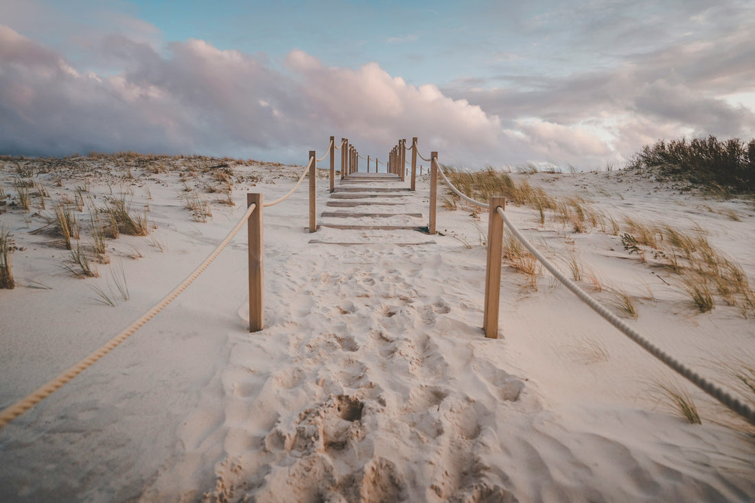 Plage de Seignosse au coucher du soleil, nature sauvage de la côte landaise