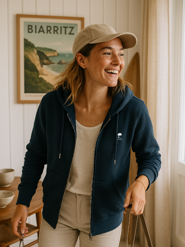 Sweat à capuche zippé Au Fil des Pins