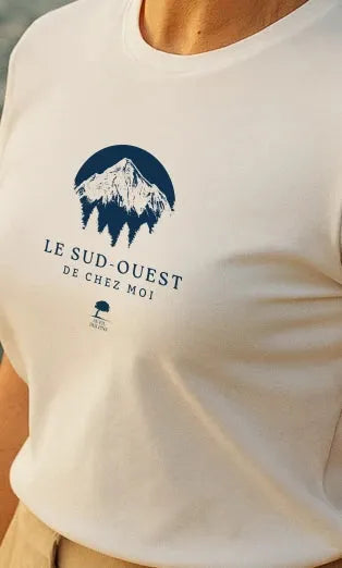 Détail de l’imprimé montagnes Pyrénées sur t-shirt femme coton bio