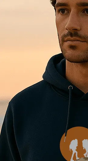 Sweat à capuche Aventures - Au Fil des Pins