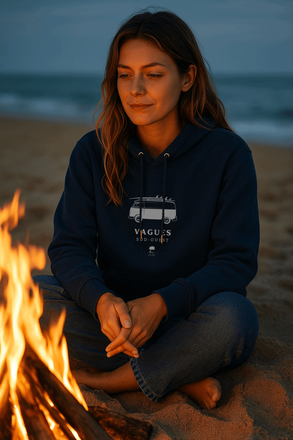 Sweat à Capuche Vagues – Mode Éthique Sud-Ouest - Au Fil des Pins