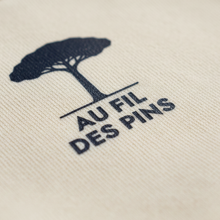 Macro DTF logo - sweat ivoire