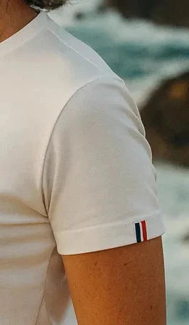 Détail de la manche du t-shirt femme Pyrénées en coton bio